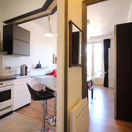 T2 Avec Wifi A La Bourboule, Proche Thermes, Jusqu'a 4 Personnes - Fr-1-608-285
